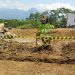 Aktivitas pembangunan perumahan di Dusun Sawahan, Desa Giripurno, Bumiaji, Kota Batu ditutup lantaran tidak punya izin. Foto/Azmy