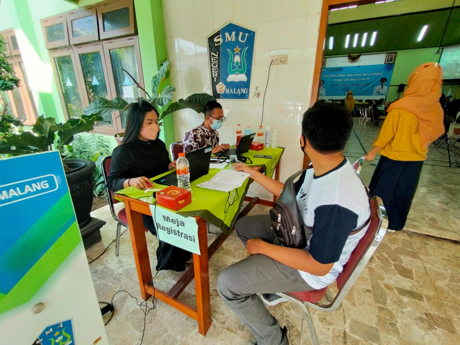 Siswa SMAN 2 Kota Malang mulai jalani vaksinasi