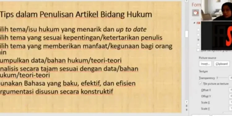 Salah satu slide penyampaian Dr. Rohmawati, M.A dalam acara Law’s Online Writing Class yang digelar Dema Fasih UIN SATU Tulungagung pada Sabtu (7/8/2021)/tugu malang