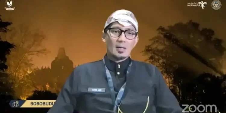 Tangkapan layar Zoom Sandiaga Salahuddin Uno saat menjadi pemateri dalam seminar nasional Kewirausahaan STAT Explore 2021 di Universitas Syiah Kuala, Selasa (28/9/2021)/tugu malang