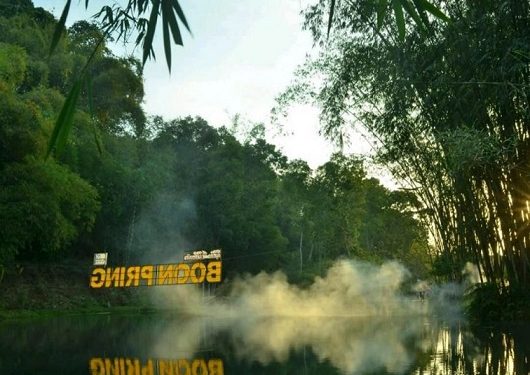 Objek wisata Boon Pring yang berada di Desa Sanankerto, Kecamatan Turen, Kabupaten Malang/tugu malang
