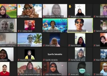 Sesi diskusi bersama para member Garuda Literasi yang antusias mengikuti sharing literasi pada Minggu (29/8/2021)/tugu malang