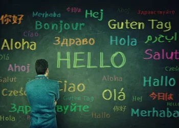 Ilustrasi orang yang bisa menggunakan beberapa bahasa atau polyglot/tugu malang