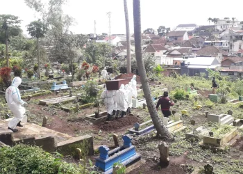 Insentif Petugas Pemulasaraan Jenazah COVID-19 Belum Cair