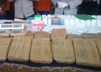 Barang bukti narkotika yang berhasil diamankan Polresta Malang Kota. Foto: M Sholeh