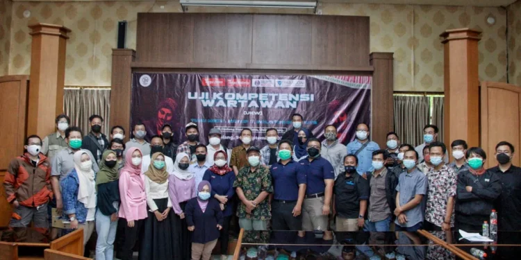 wartawan - 36 Peserta UKW Tugu Media Group X Solopos Institute 100 Persen Kompeten