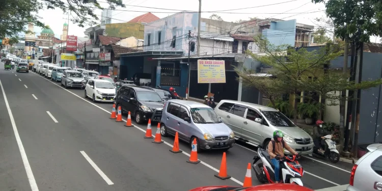 wisata - 2 Destinasi Wisata Dibuka, Eskalase Kendaraan Naik 25 Persen