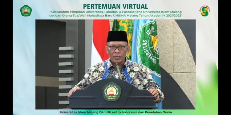 Rektor Unisma, Prof Dr H Maskuri MSi saat memberikan sambutan dalam silaturahim dengan wali mahasiswa baru secara virtual. Foto: tangkapan layar