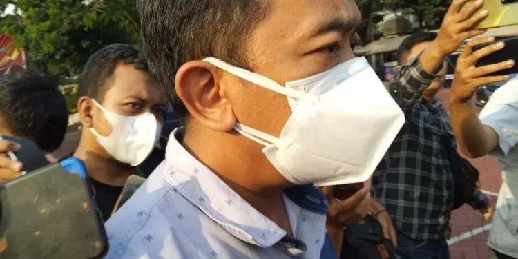 pantai - Ke Pantai Kondang Merak Saat PPKM Level 3, 6 Orang Rombongan Pemkot Malang Diperiksa Polisi