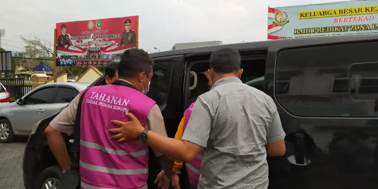 tersangka Mark Up SMAN 3 Kota Batu