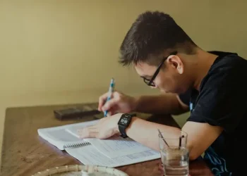 Apakah Pendidikan Di Indonesia Telah Memenuhi Standar Dunia?