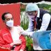 Presiden Jokowi sedang melakukan vaksinasi memberi teladan pada semua masyarakat agar segera ikut vaksin/tugu malang