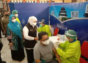 Gubernur Jatim Khofifah Indar Parawansa