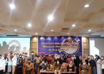 Para penyiar radio Sumatera Barat