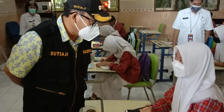 Wali Kota Malang Sutiaji