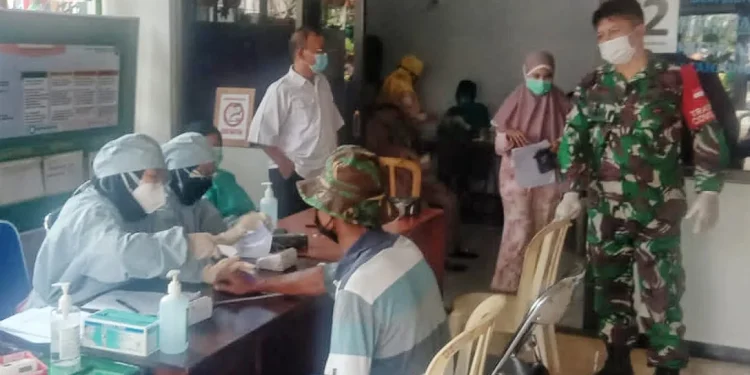 Vaksinasi di kecamatan Sukun