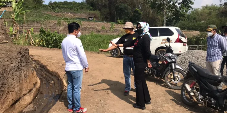 Wali Kota Batu cek jalan tembus