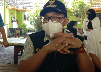 terkait kasus pemakaman Sutiaji serahkan pada aparat penegak hukum (APH)
