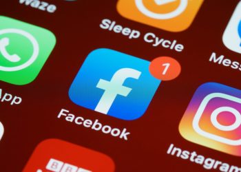 Aplikasi Facebook, Instagram, dan WhatsApp sempat alami down pada Senin (4/10/2021)