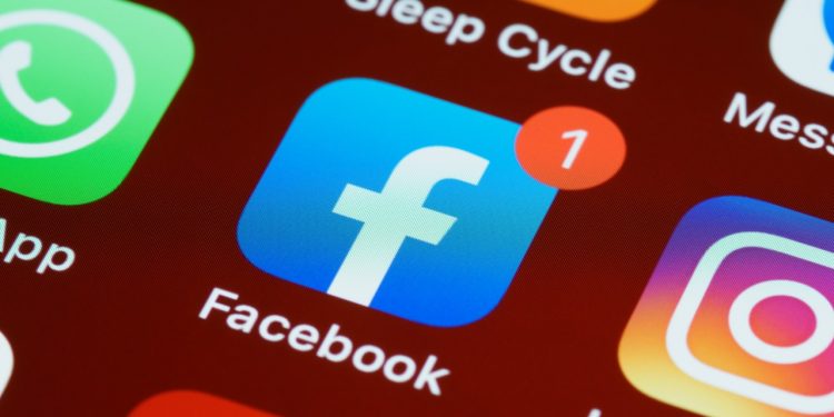Aplikasi Facebook, Instagram, dan WhatsApp sempat alami down pada Senin (4/10/2021)