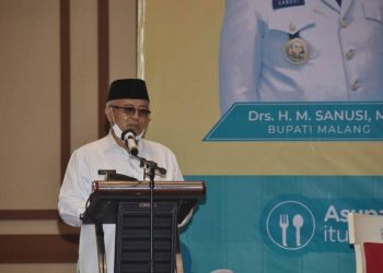 Bupati Malang, Drs. H.M. Sanusi, MM, menerangkan persoalan stunting dalam acara yang diselenggarakan di Hotel Ijen Suites Resort & Convention, Rabu (27/102021)