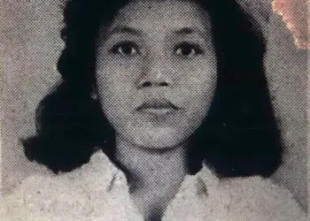 Marsinah, aktivis buruh yang tewas masa Orde Baru dan belum mendapatkan keadilan./tugu malang