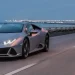 Lamborghini Huracan Evo yang melintas di jalan raya./tugu malang