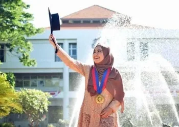 Lulusan S3 termuda dari Kota Malang