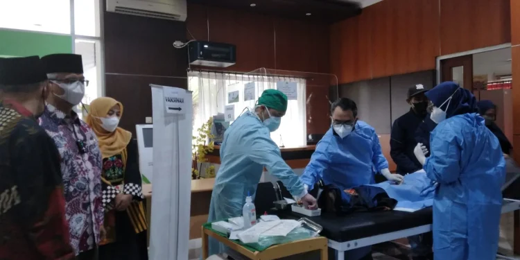 Uin malang - Jelang Harla ke 60, UIN Malang Gelar Khitan Massal