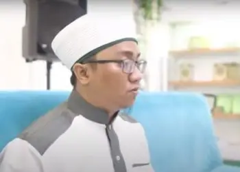 Gus Idris alias Idris Al Marabawy/tugu malang