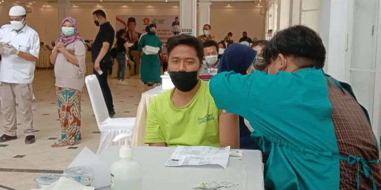 covid-19 - Sediakan 1.520 Dosis Vaksin COVID-19, DPC Gerindra Kota Malang Dukung Percepatan Herd Immunity