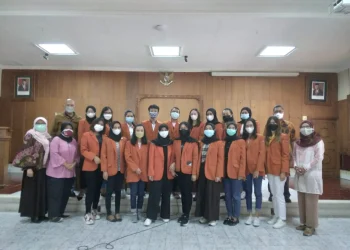 STIE Malangkucecwara Lepas Mahasiswa Magang Program Kompetisi Kampus Merdeka