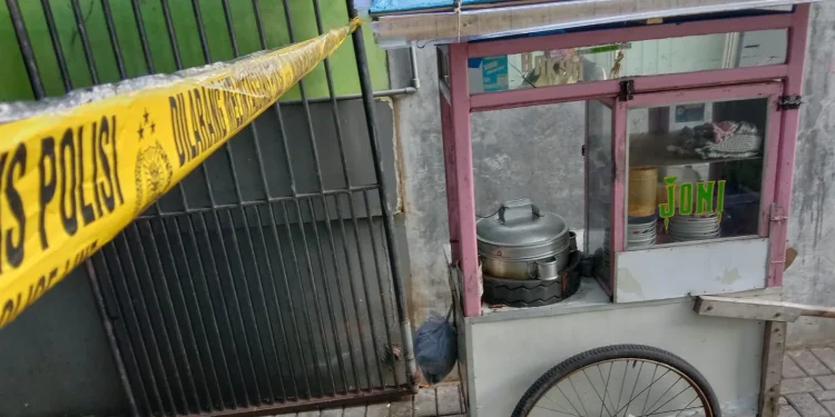 bakso - Pedagang Bakso Ditemukan Gantung Diri di Belakang Gedung Kartini