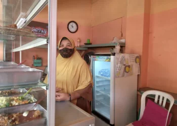 Pedagang di Area Kampus Harap Mahasiswa Segera Kuliah Tatap Muka
