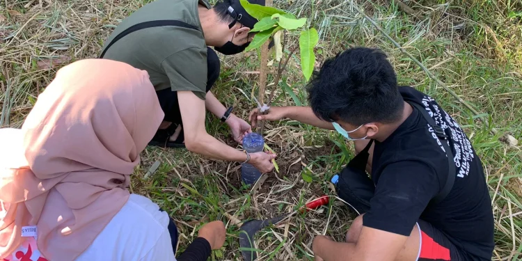 Kegiatan KKNT Prodi Manajemen Universitas PGRI Kanjuruhan Malang di Gunung Wedon, Kecamatan Lawang, Kabupaten Malang. Foto: dok