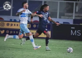 Arema FC Melesat ke 5 Besar Usai Gulung Persela Lamongan 3 Gol Tanpa Balas