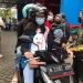 Salah seorang remaja ditolak saat hendak vaksin karena NIK dipakai orang lain