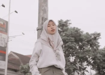 Dea, Guru honorer di Trenggalek yang harus rutin cuci darah di RSSA Malang