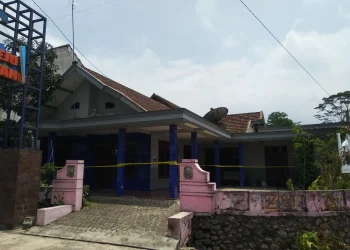 Seorang pria ditemukan tewas di rumah sendiri