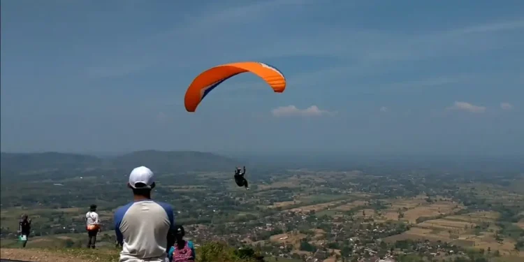 Atlet paralayang kota Batu