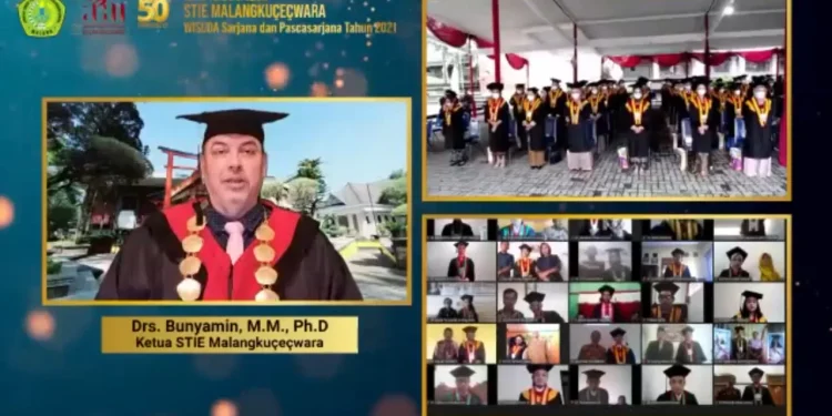Suasana Gelaran Wisuda ke-70 Secara Hybrid STIE Malangkucecwara (ABM)