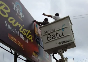 Pelanggaran Izin Reklame di Kota Batu Meningkat Tajam