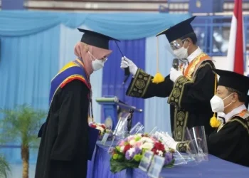 polinema - Pertama Kali, Polinema Luluskan 21 Mahasiswa Program Double Degree