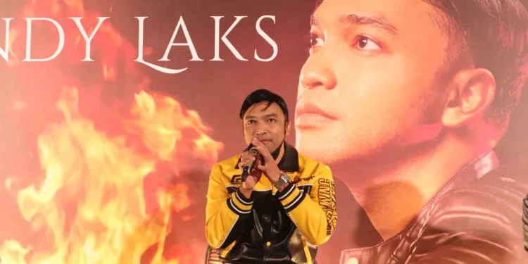 Rendy Laks saat press conference single lagu Abu dengan protokol kesehatan ketat dan terbatas. Foto: Feni Yusnia