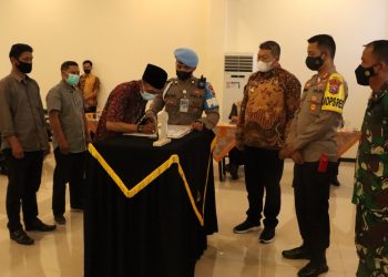 Deklarasi Damai yang digelar oleh Polres Malang bersama calon kepala desa. Foto: dok