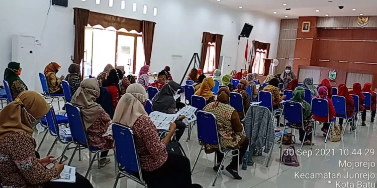 Dinkes - Dinkes Gelar Workshop Antropometri dan Pemberian Makan Bayi dan Anak untuk Ketahui Balita Stunting