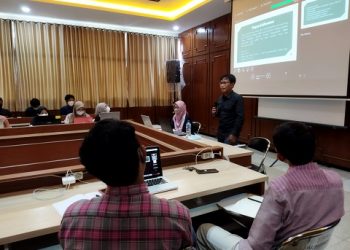 Susana acara Jurnalis Mengajar di Universitas Negeri Malang. (Foto: Dokumen)
