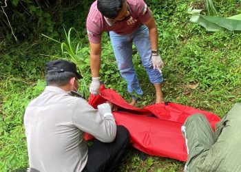 Sosok mayat ditemukan di tepi sungai Donomulyo, Kabupaten Malang