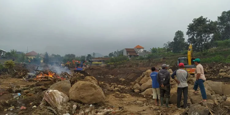 Kota Batu waspada banjir.