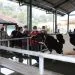 Wali Kota Batu melihat kandang komunal sapi di Desa Brau.